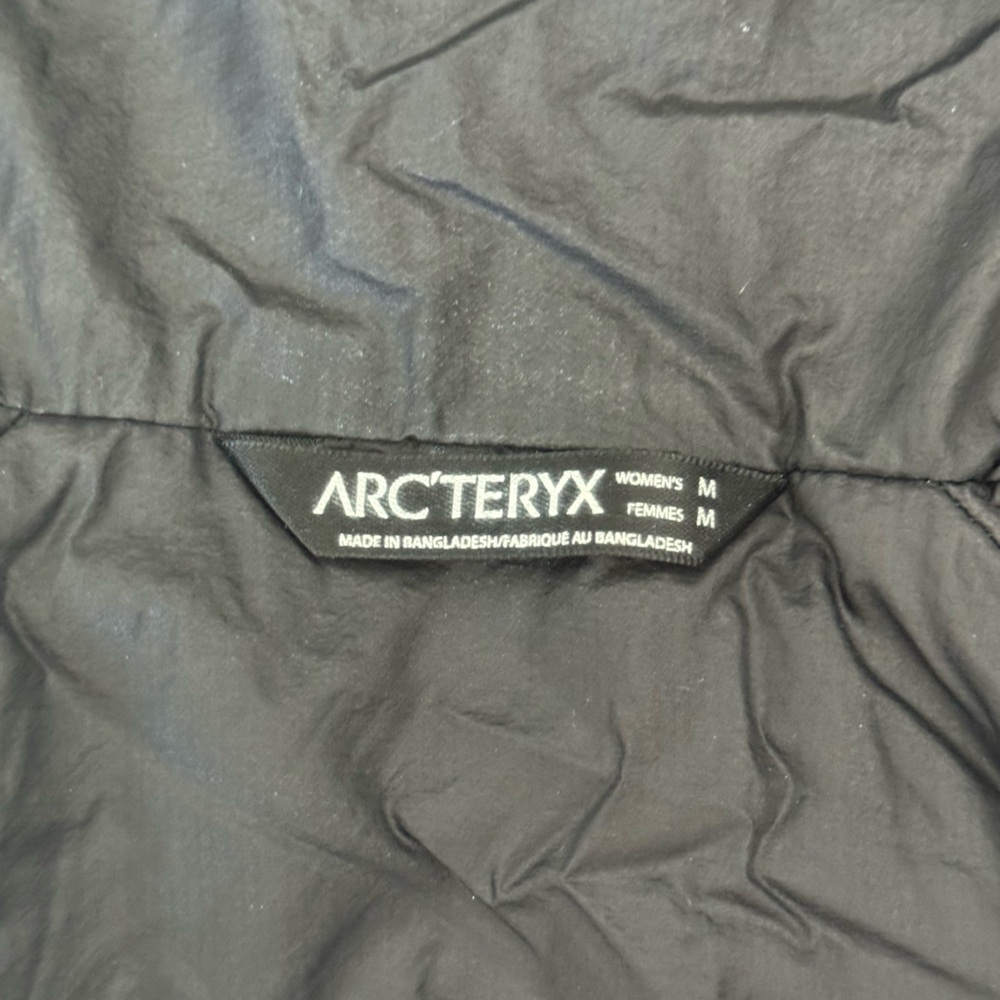 Arc’teryx women’s hoodie jacket - Picture 2 of 5